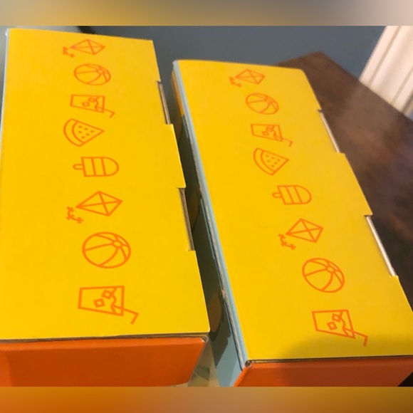 Sun Squad Pineapple String Lights for Indoor or Outdoor Use Get 2 Boxes! - Picture 7 of 7